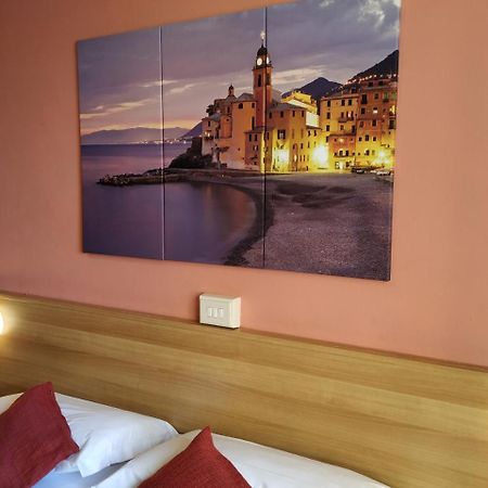 Augusta Albergo B&B Camogli Buitenkant foto