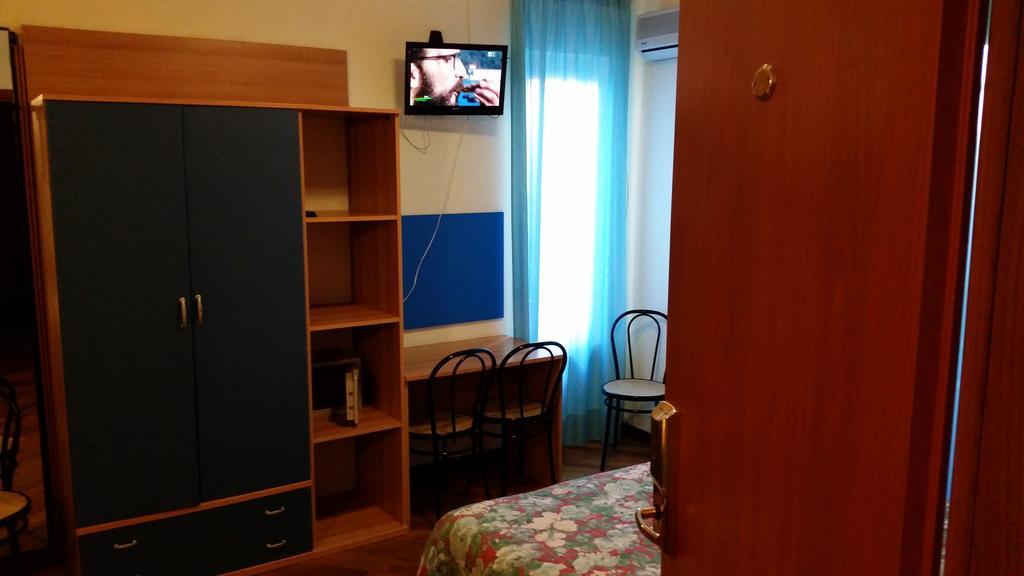 Augusta Albergo B&B Camogli Buitenkant foto