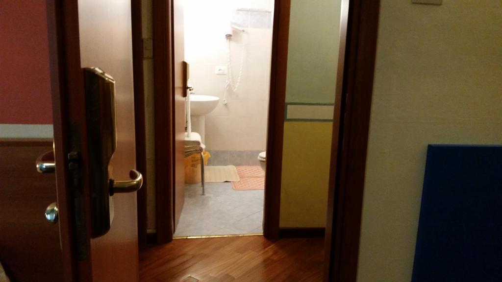 Augusta Albergo B&B Camogli Buitenkant foto