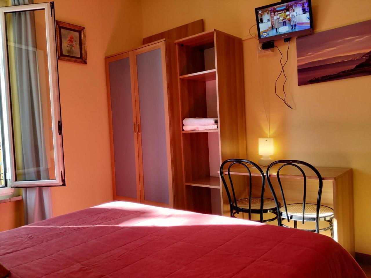 Augusta Albergo B&B Camogli Buitenkant foto