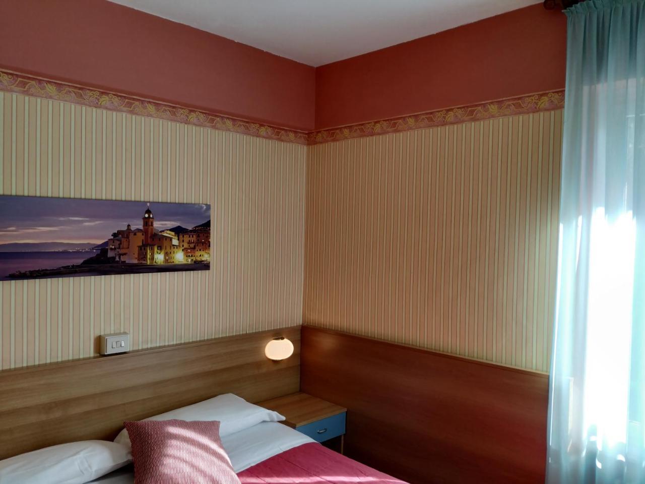 Augusta Albergo B&B Camogli Buitenkant foto